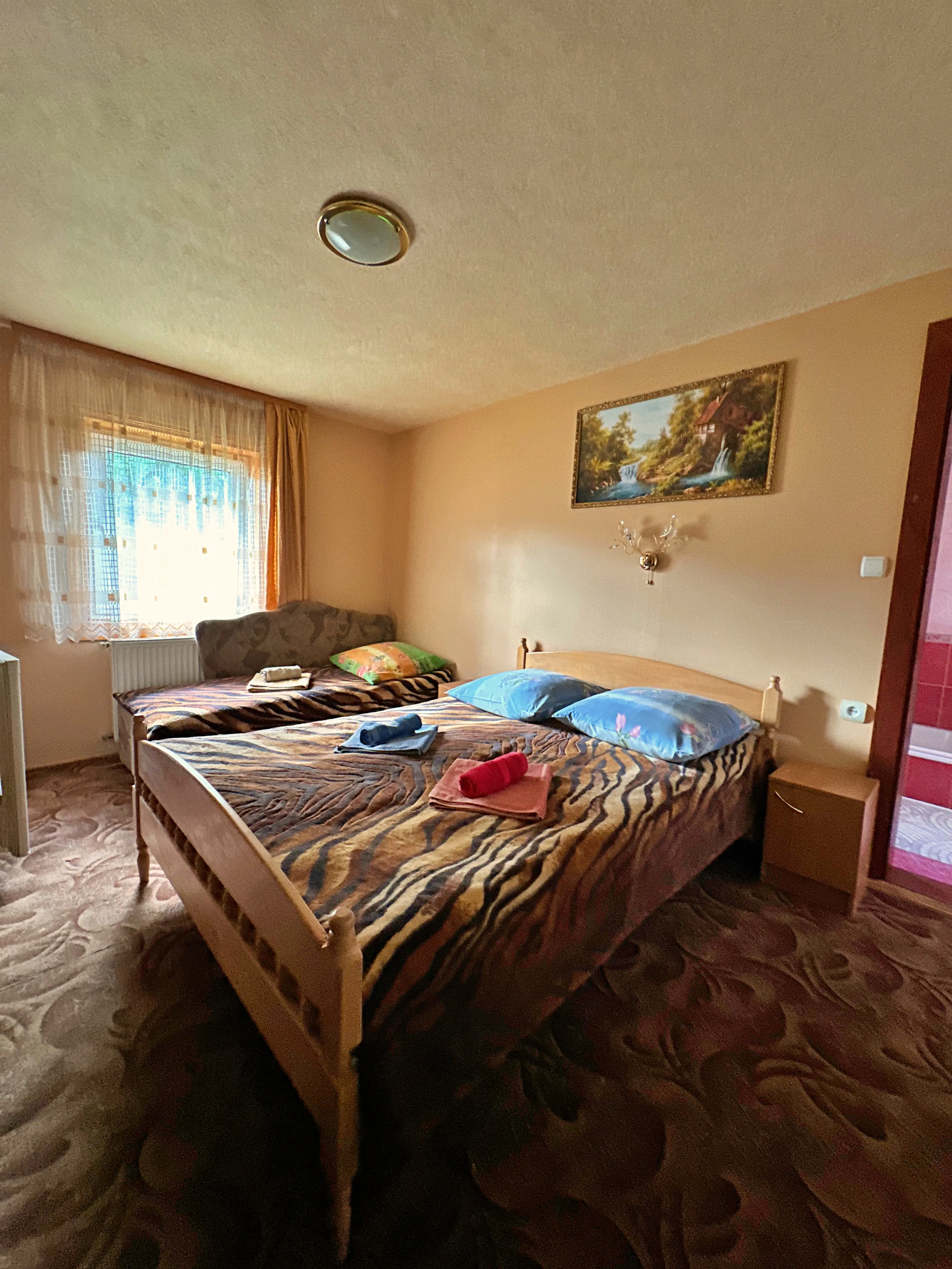 Стандартний тримісний номер